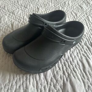 Men’s Non Slip Crocs